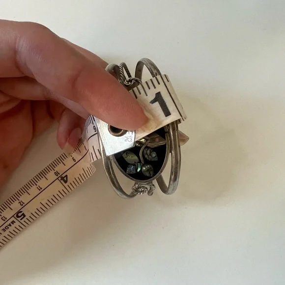 Silver Bracelet with Abalone Leafy design Cuff - Picture 11 of 13